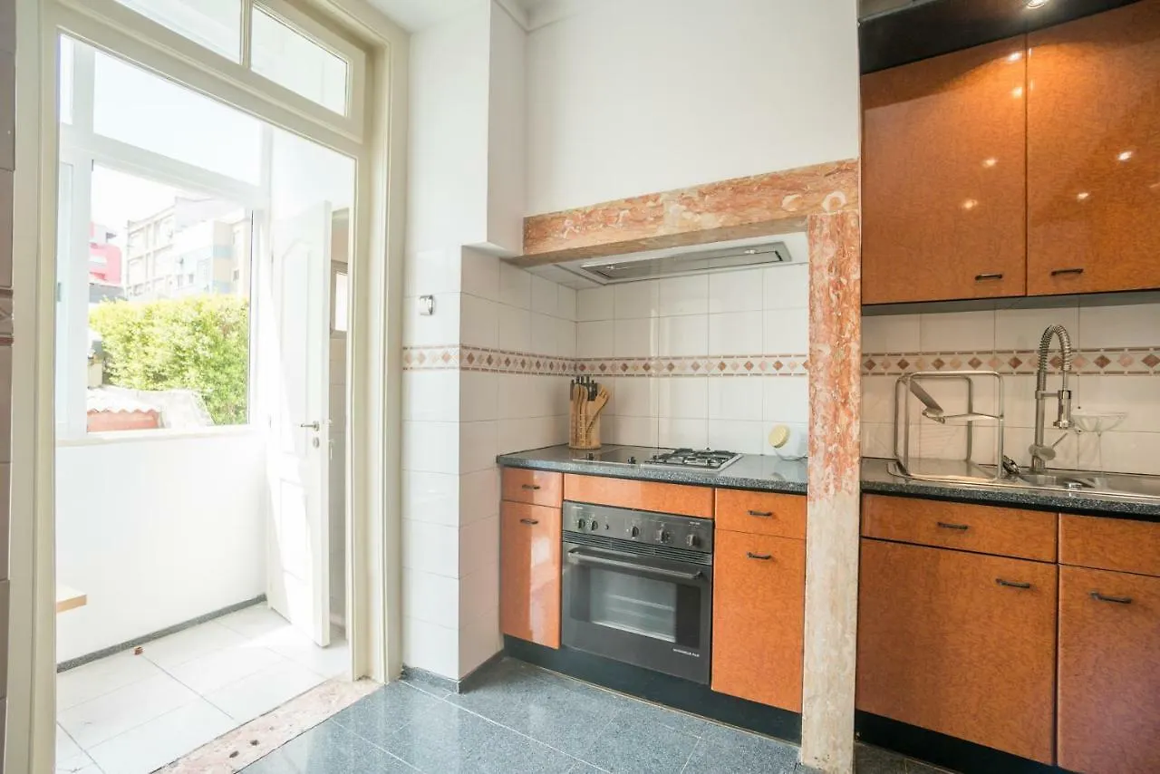 Campo Pequeno 3bdr Apartment Lisboa Portugal